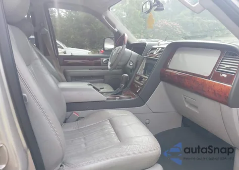 2004 Lincoln Navigator from USA, damaged, VIN 5LMFU28R34LJ12883